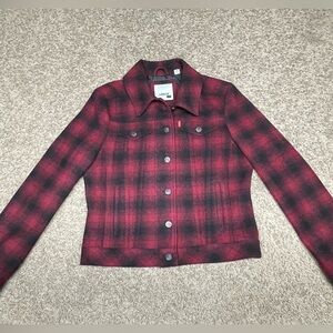 Levi’s plaid cropped coat jacket medium outerwear women’s wool winter snap black